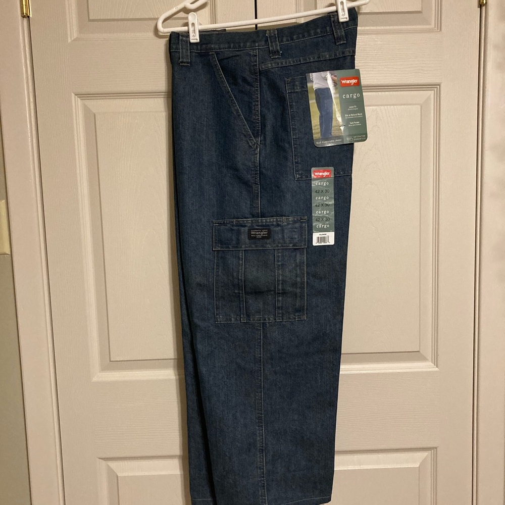 Wrangler Dark Blue Denim Cargo Pants size 42X27